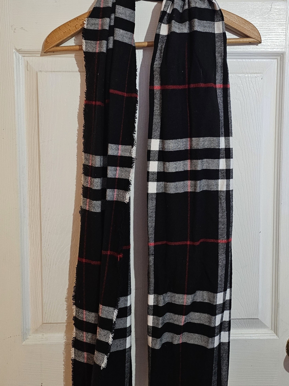 Simply Styled Black Plaid Scarf with White & Red Stripes